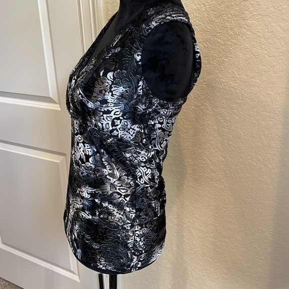 WHBM top - Picture 2 of 8